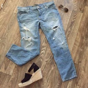 Express // girlfriend jeans